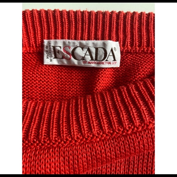 ESCADA Vintage Sweater - Picture 6 of 7